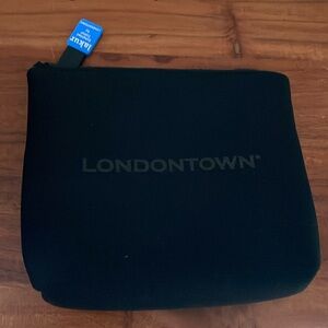 Londontown neoprene cosmetic pouch nail polish